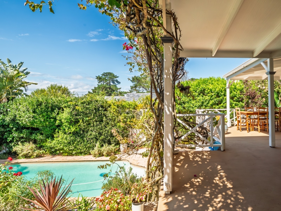 4 Bedroom Property for Sale in Belvidere Estate Western Cape